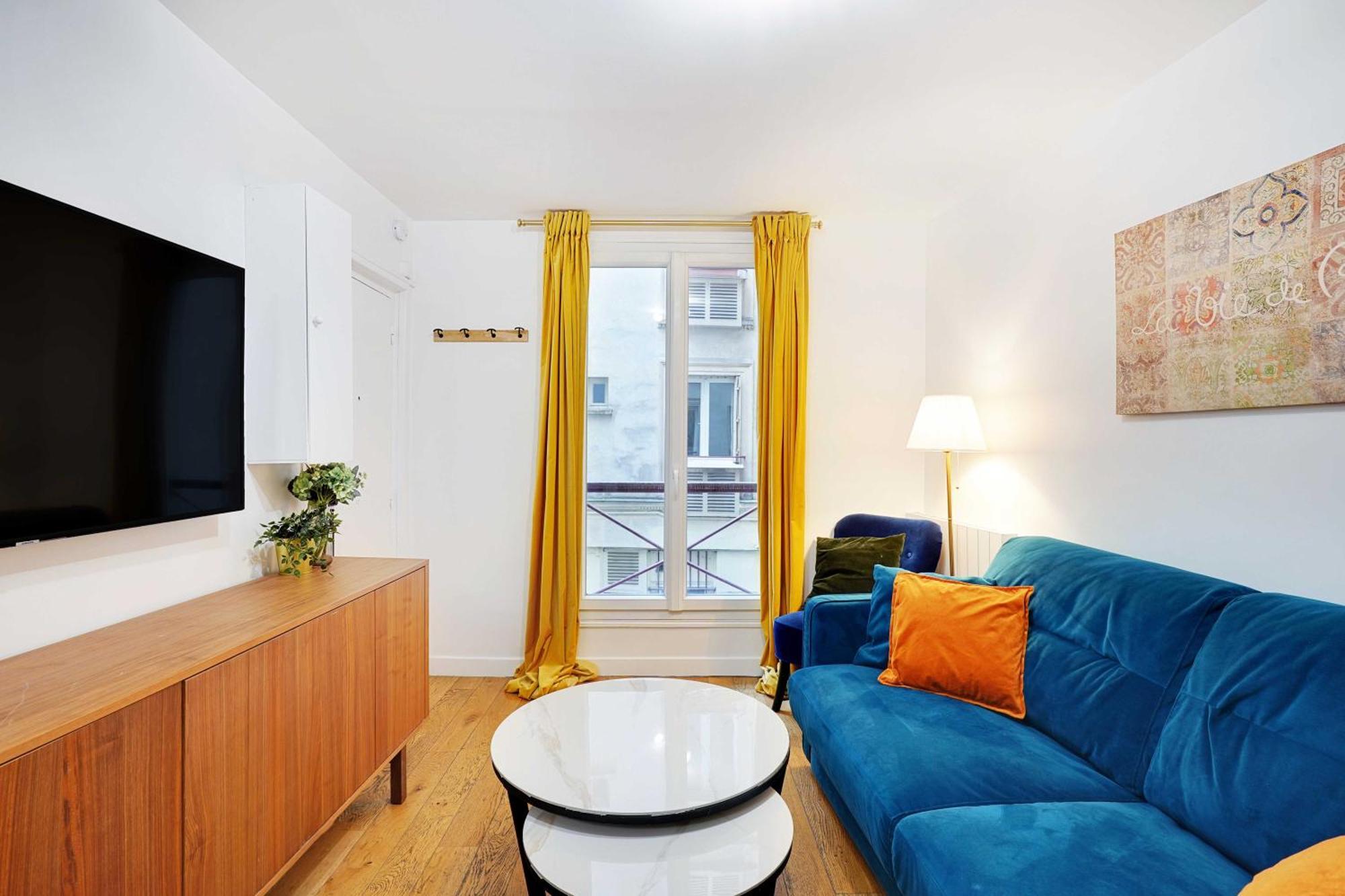 Confort Et Charme Pour 6 A Republioque Paris