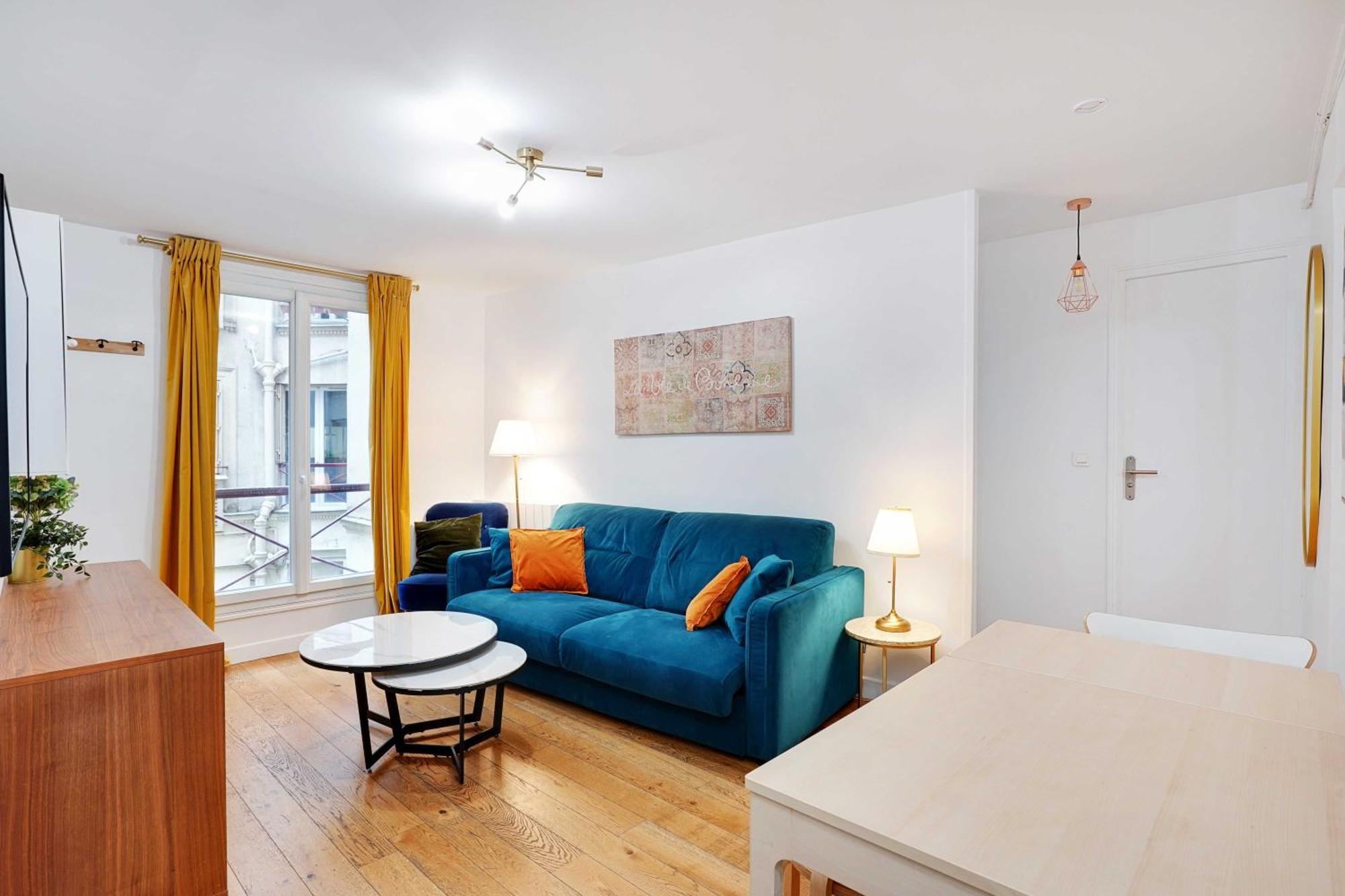 Confort Et Charme Pour 6 A Republioque Paris